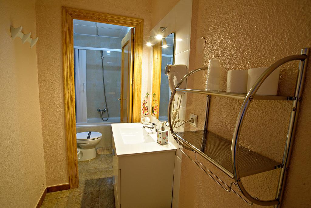 Hostal Carrizo Эльда Экстерьер фото